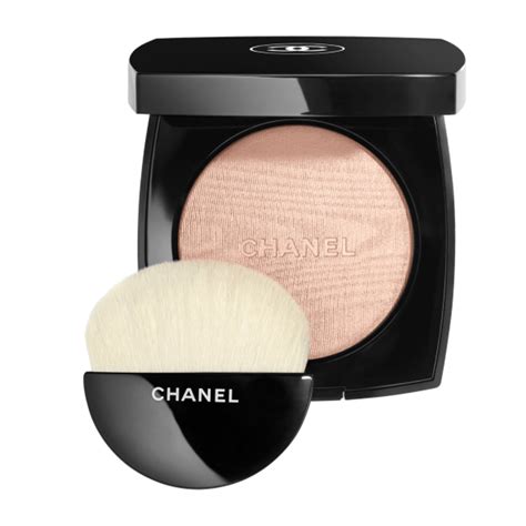 chanel poudre lumiere 30 rosy gold|Chanel highlighting powder.